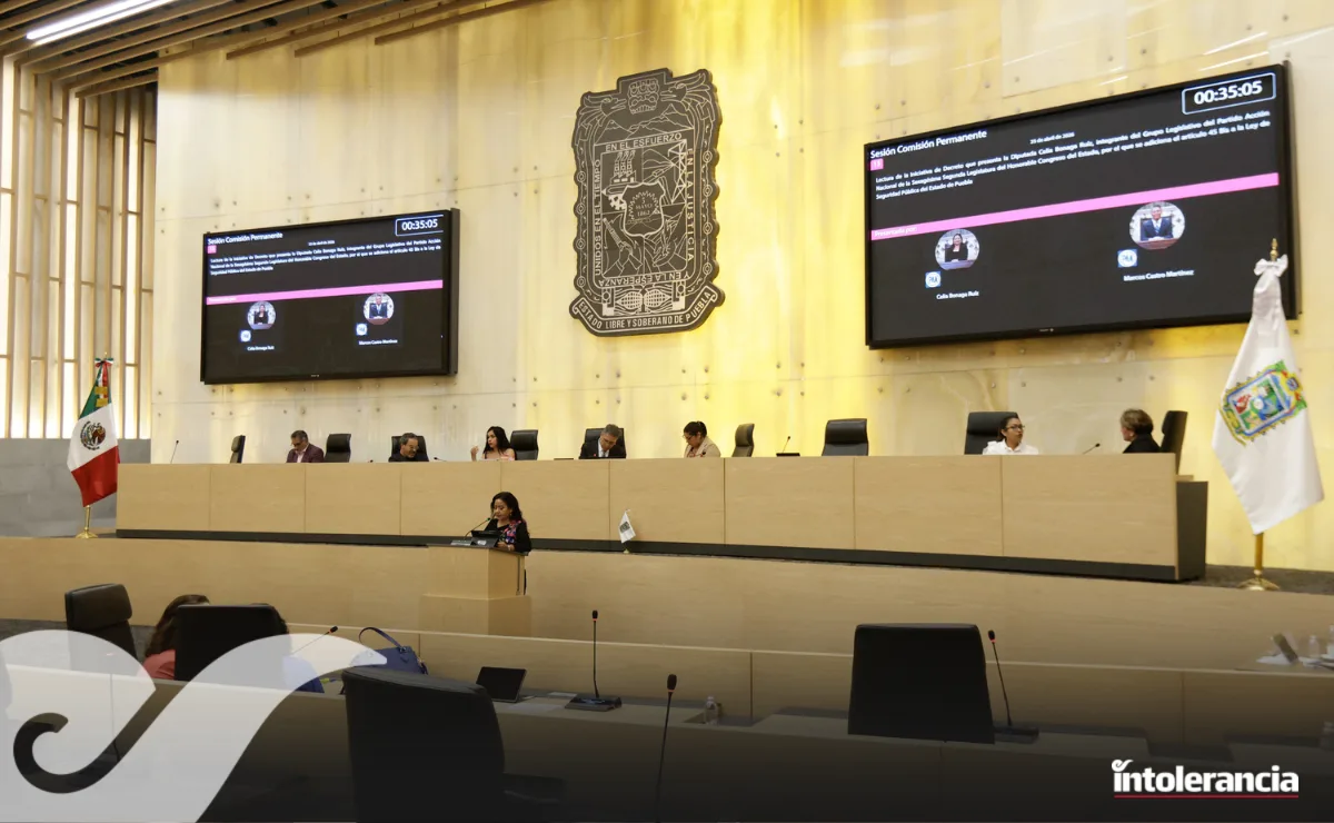 Puebla enfrenta presión para legislar sobre identidad de género en menores de edad