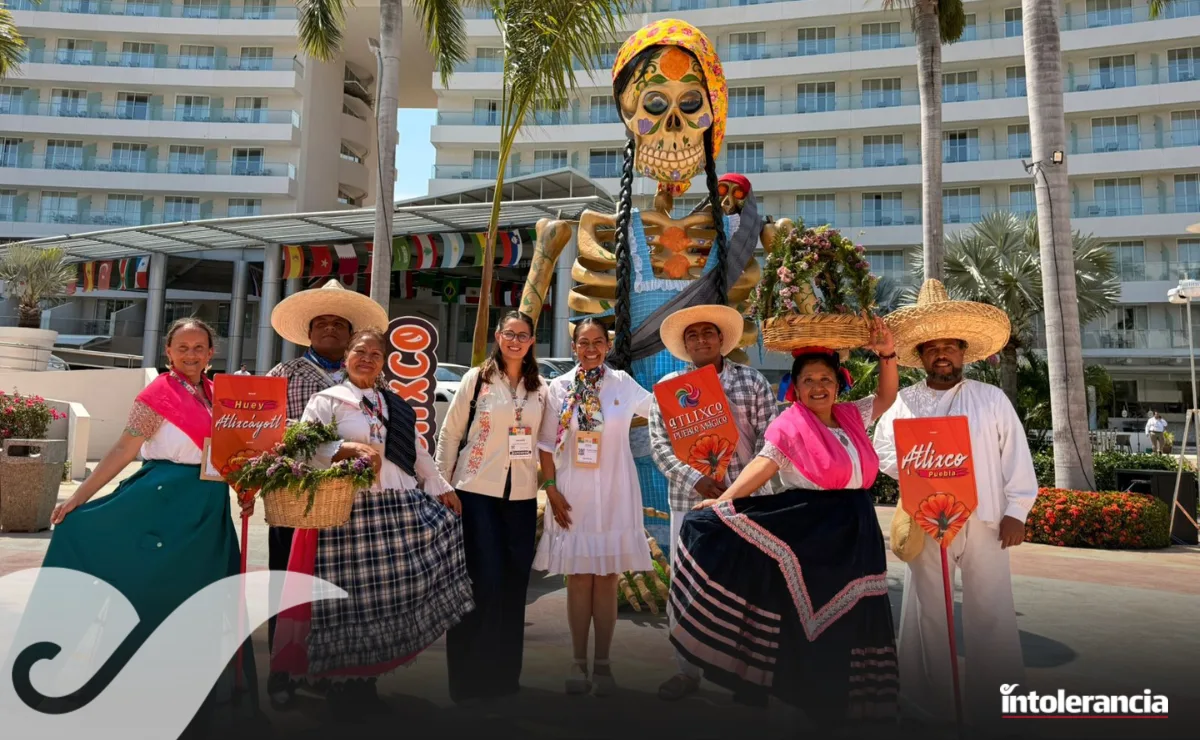 Atlixco protagoniza el Tianguis Turístico 2026 con sus catrinas monumentales