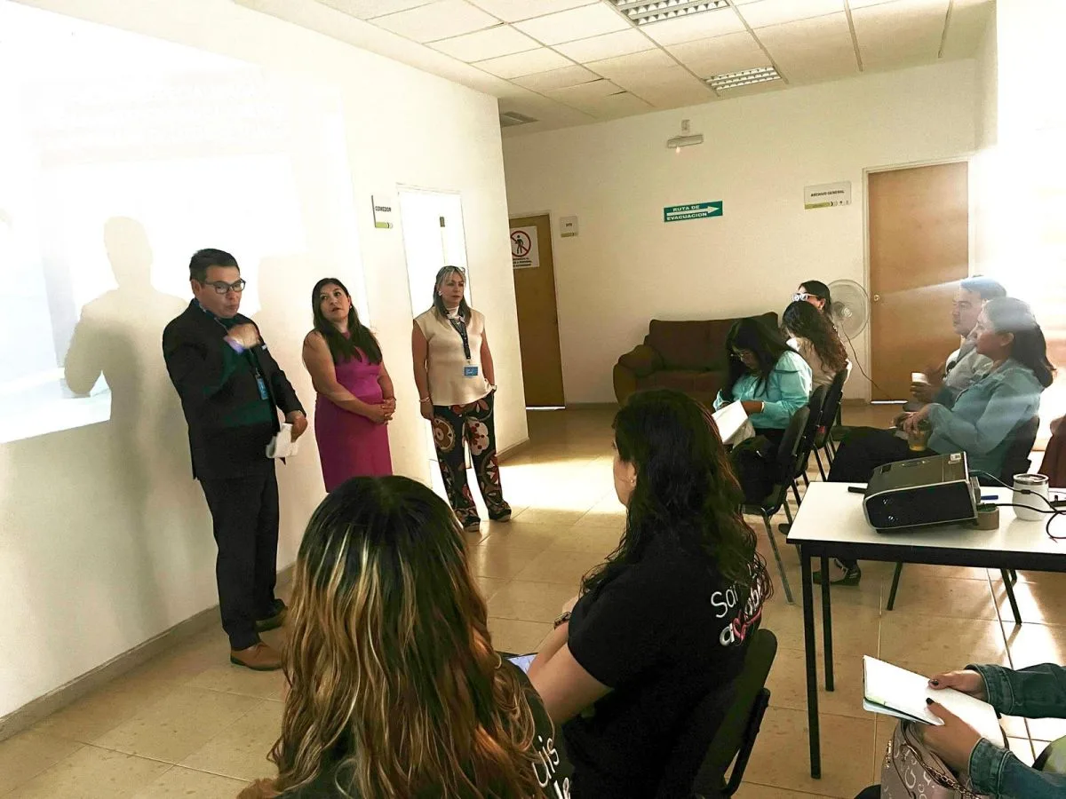 Personal de Justicia Cívica capitalina recibe capacitación en protección a víctimas de violencia de género