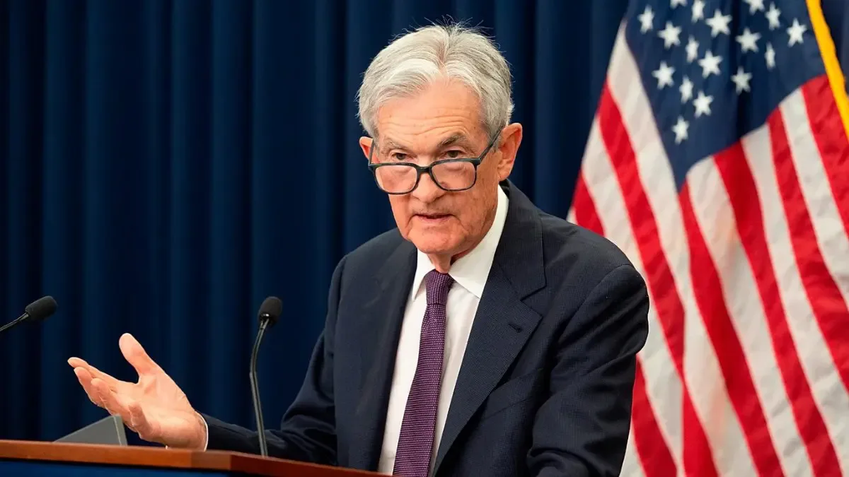 Powell permanece en la Fed como gobernador tras dejar la presidencia