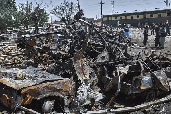 Ataque suicida en tren militar en Beluchistán deja al menos 24 muertos