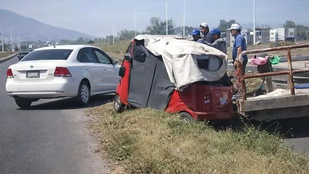 Autoridades rechazan reconocer legalmente a mototaxis por riesgos en seguridad vial