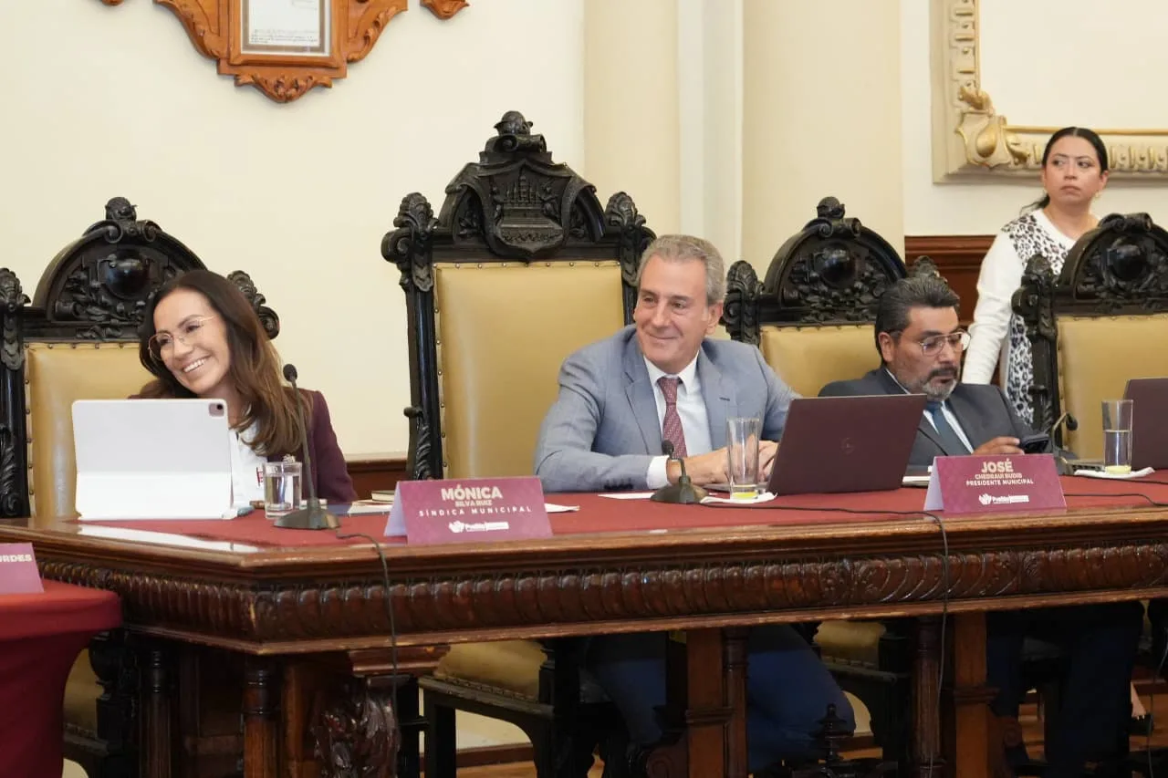 Ayuntamiento de Puebla aprueba pensiones, jubilaciones y crea el Día Municipal contra las Adicciones