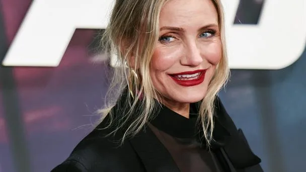 Celebridades que desafían la maternidad tardía y rompen estigmas sobre la edad