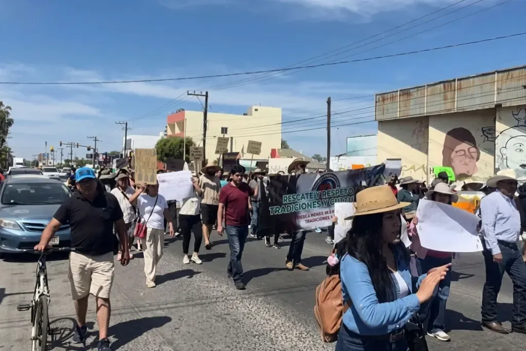 Ciudadanía exige detener actividades irregulares en Sierra La Laguna para preservar el acuífero