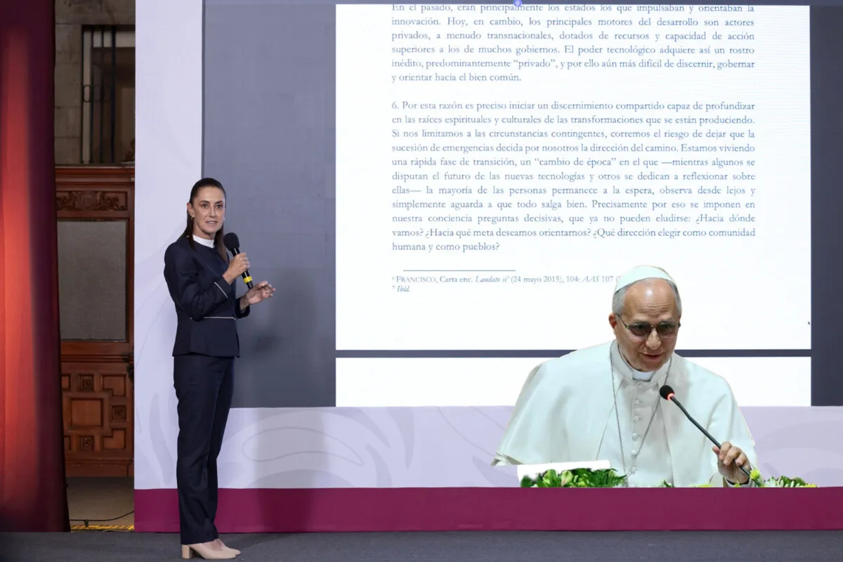 Claudia Sheinbaum respalda la regulación global de la inteligencia artificial propuesta por el papa León XIV