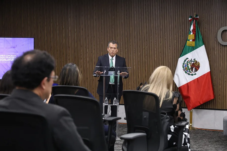 Congreso de Puebla impulsa debate sobre CURP digital y protección de datos personales