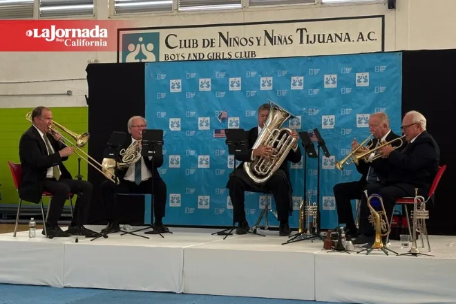 Conjunto de jazz de San Diego ofrece concierto en el Club de Niños y Niñas de Tijuana