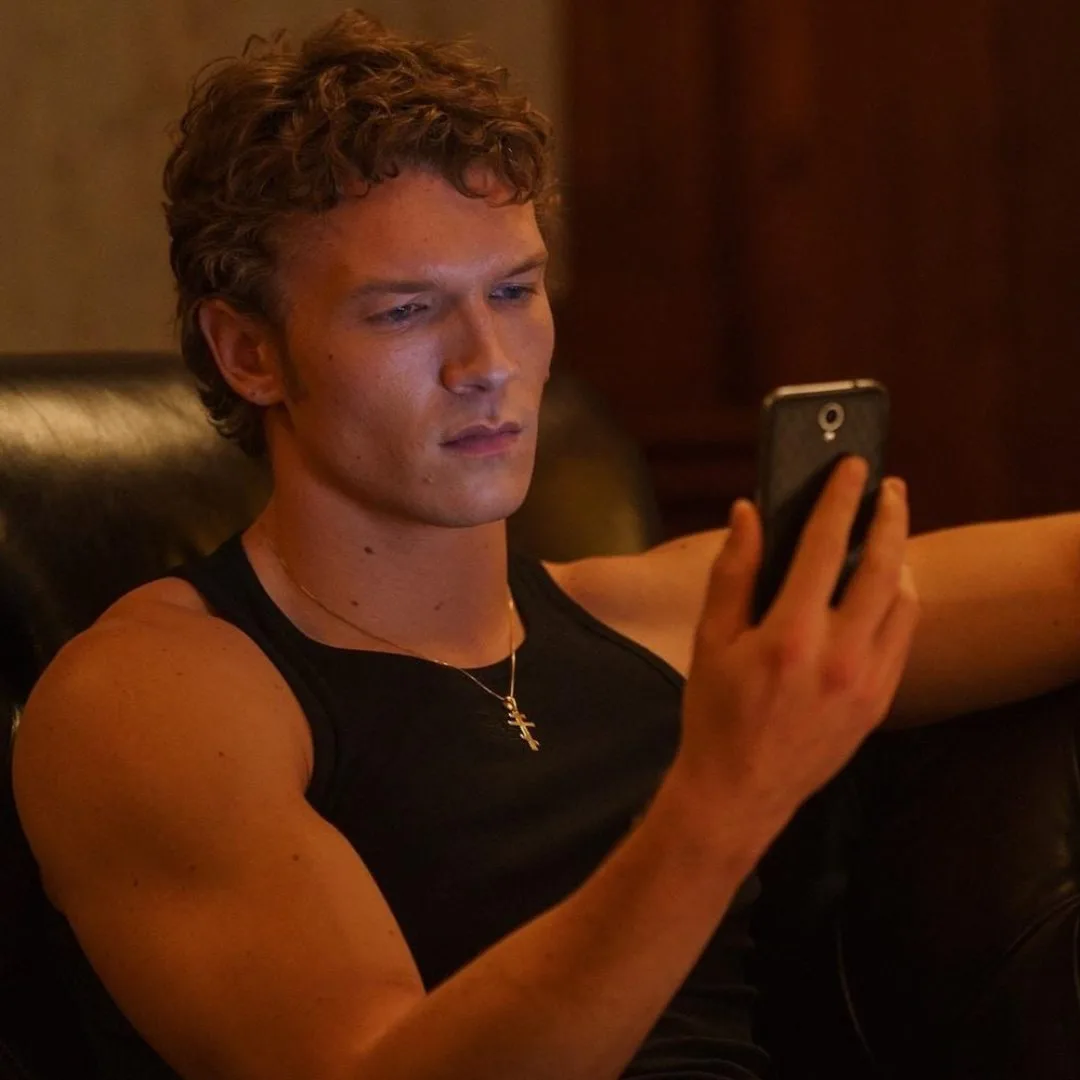 Connor Storrie, la nueva estrella que conquista con talento multifacético