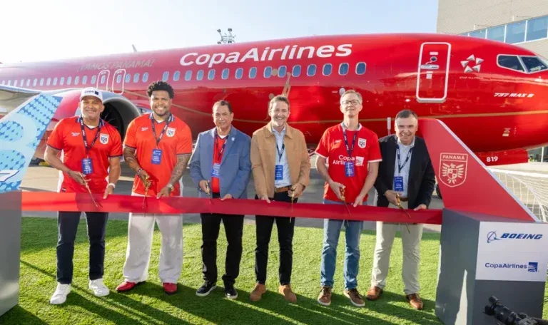 Copa Airlines estrena avión con diseño exclusivo de la selección de Panamá para el Mundial 2026