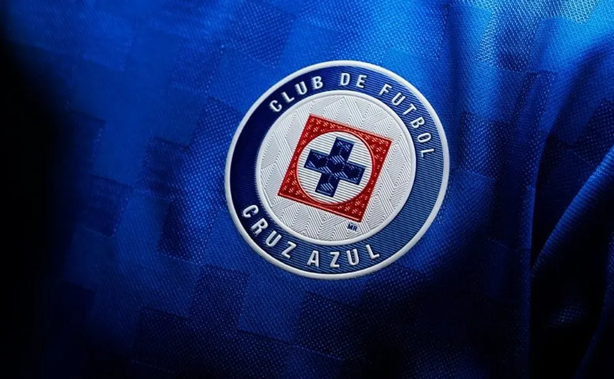 Cruz Azul incluirá tres parches conmemorativos en su camiseta tras ganar la Liga MX