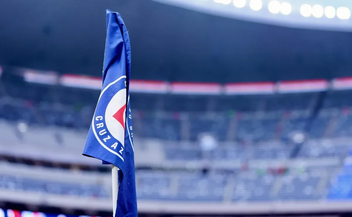 Cruz Azul presenta queja formal por los árbitros designados para la final del Clausura 2026
