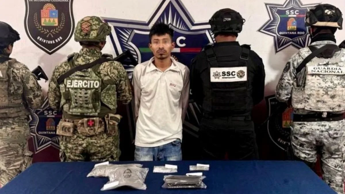 Detienen a hombre con varias dosis de droga en operativo conjunto en Cancún