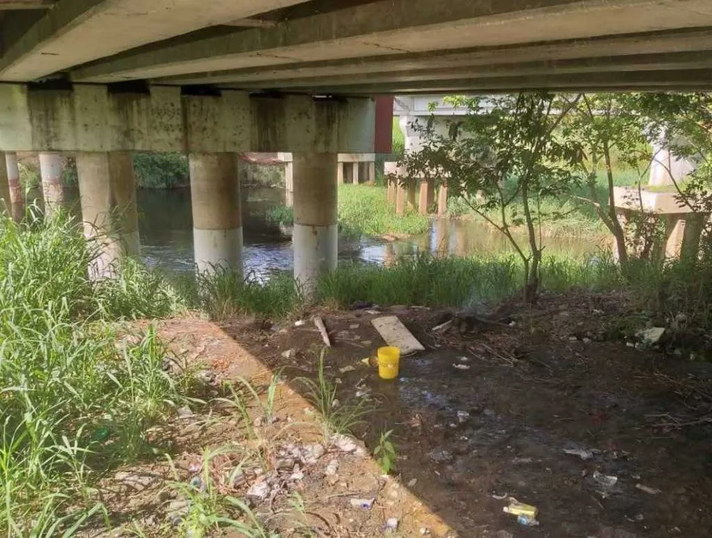 El río Mezcalapa enfrenta contaminación persistente por basura y aguas residuales