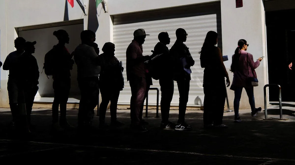 Estados Unidos condena a 11 años de prisión a líder de red internacional de tráfico de migrantes
