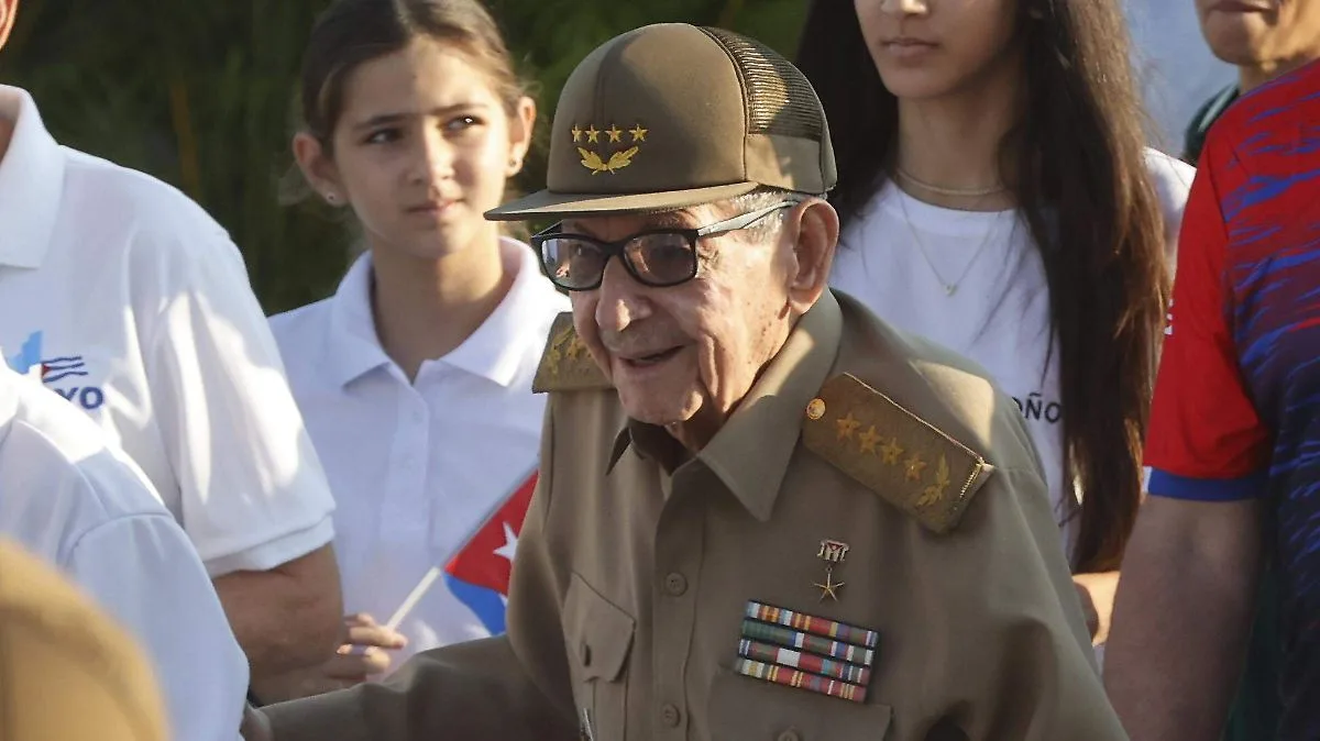 Estados Unidos estudia posible acusación contra Raúl Castro, según fuentes oficiales