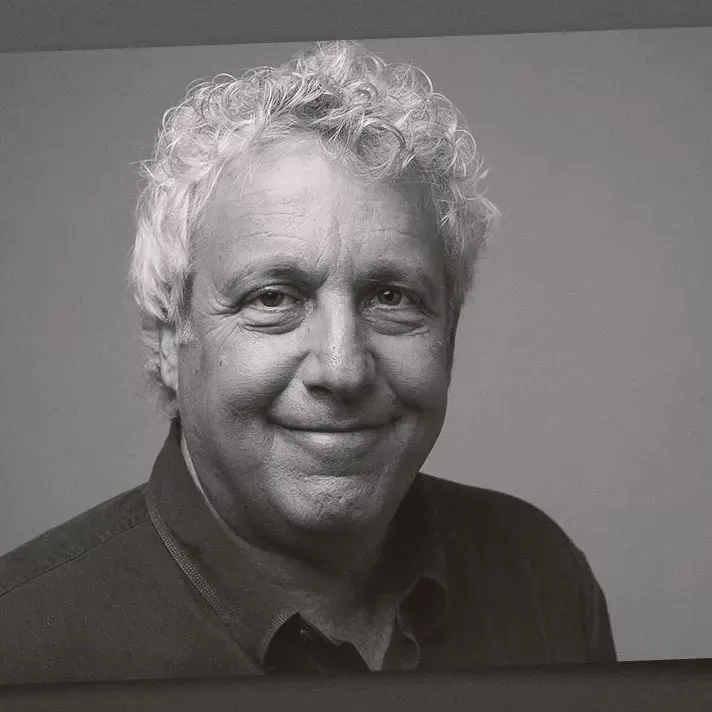 Fallece Barry Blaustein, director del icónico documental «Más allá de la lona