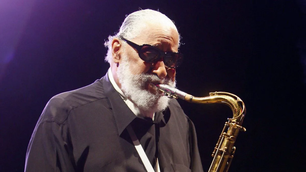 Fallece Sonny Rollins, emblemático saxofonista y leyenda del jazz a los 95 años