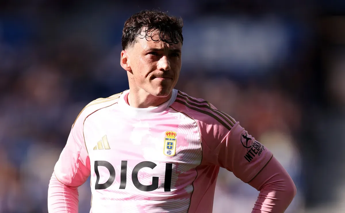 Federico Viñas revela tensiones con Guillermo Almada tras descenso del Real Oviedo