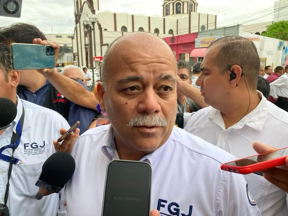 Fiscalía investiga presunta implicación de funcionarios en muerte de dos policías en Reynosa