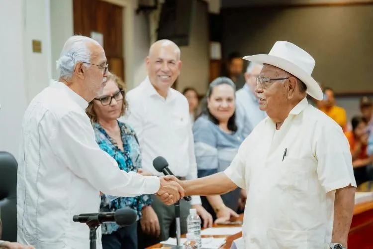 Gobierno de Nayarit impulsa con más de 14 millones a productores de frijol y emprendedores