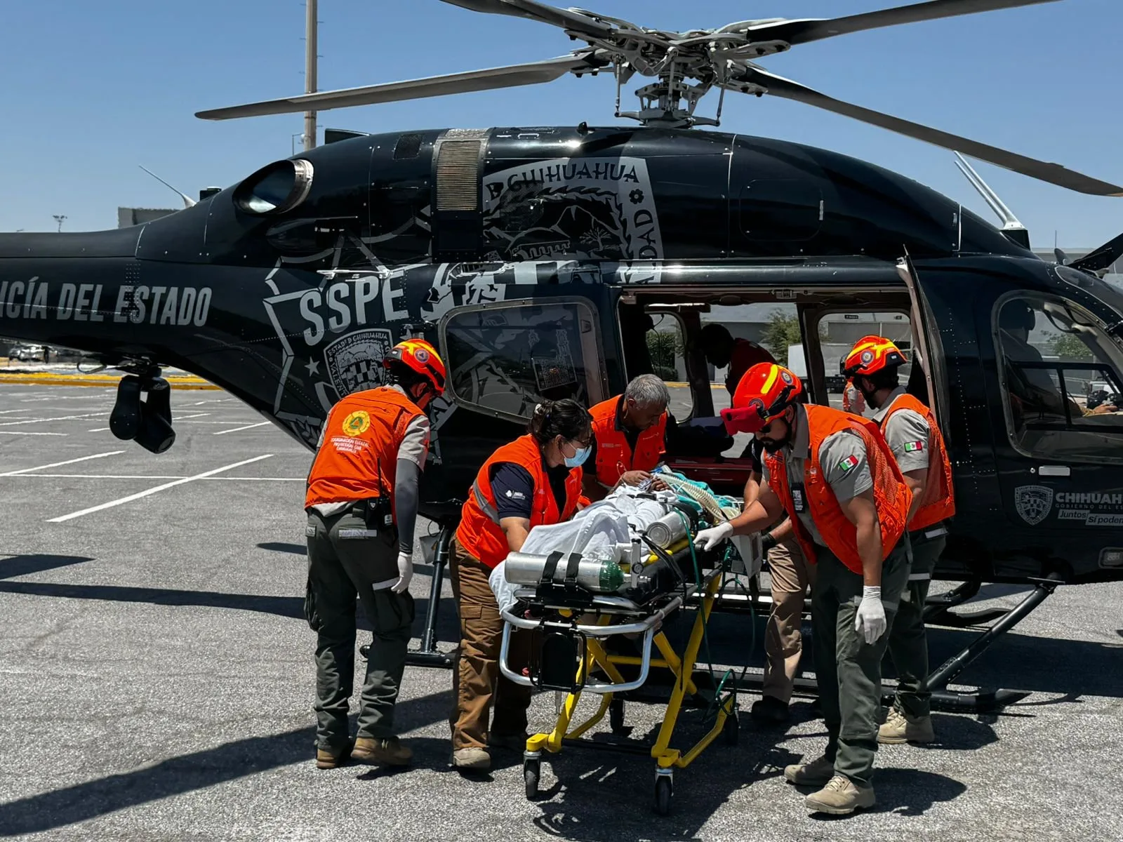 Gobierno estatal realiza traslado aeromédico crucial para paciente con traumatismo craneoencefálico