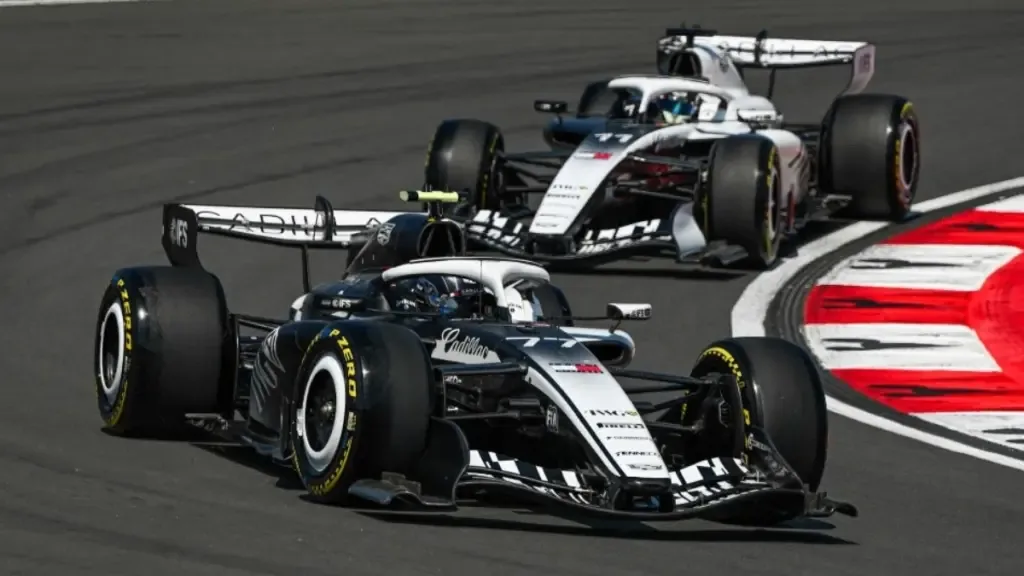 Horarios y opciones para ver en vivo a Checo Pérez en el GP de Canadá 2026