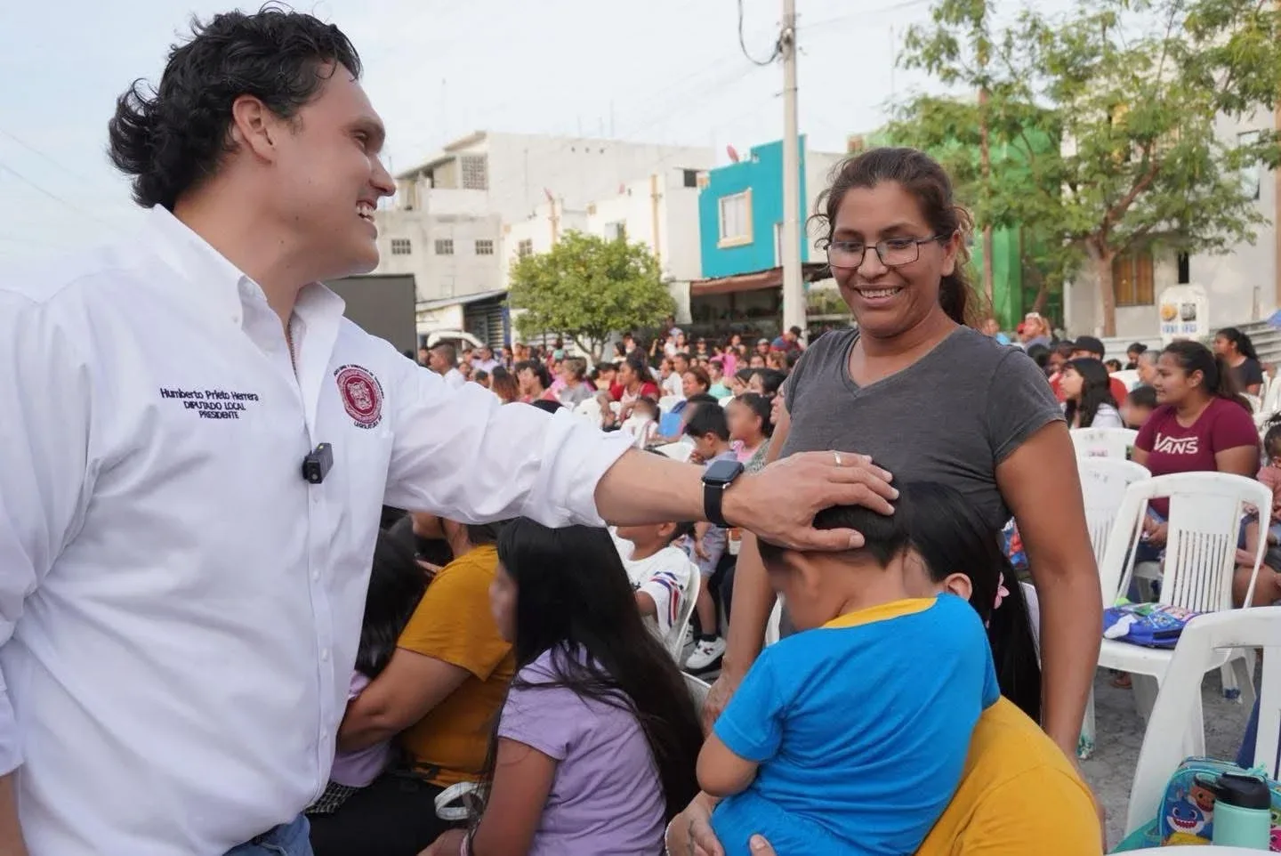 Humberto Prieto lleva cine y celebraciones a niños de Reynosa por Día del Niño