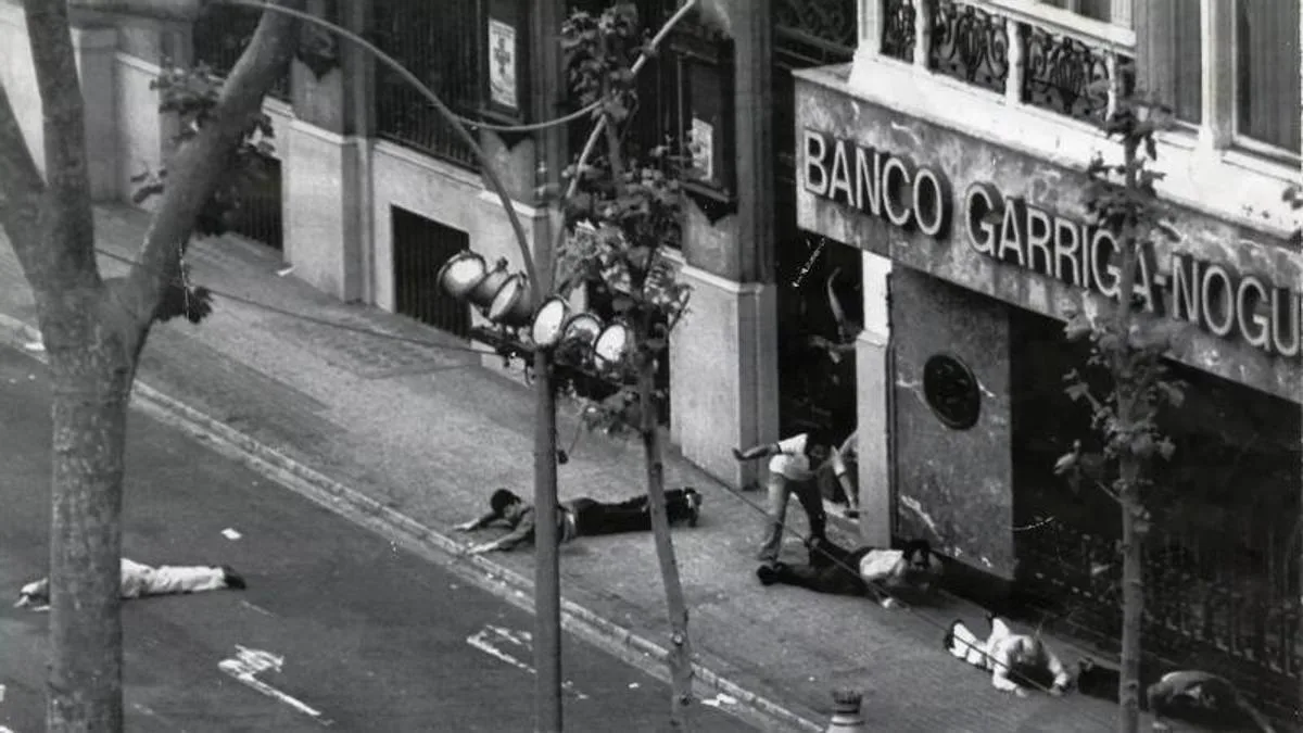 Informe de la CIA sugiere posible implicación de guardias civiles en asalto al Banco Central de Barcelona