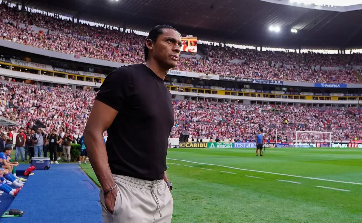 Joel Huiqui evalúa su futuro tras clasificar a Cruz Azul a la final del Clausura 2026