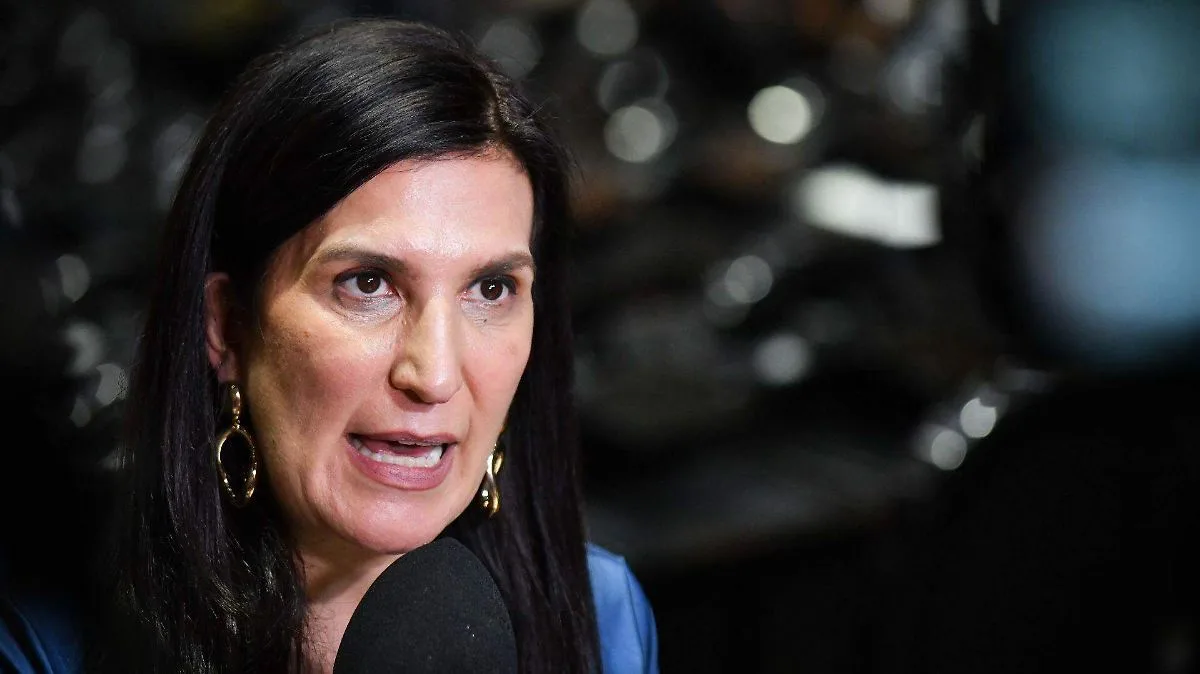 Kenia López propone reorganizar el calendario escolar para mejorar la educación