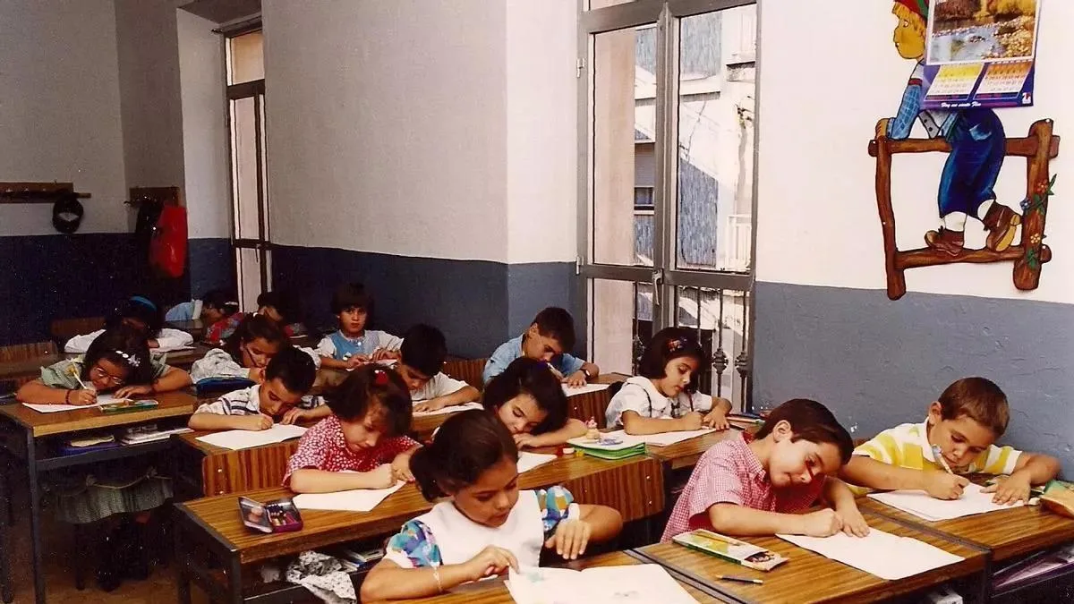 La EGB en Extremadura: un recorrido desde la educación rural hasta la modernización escolar