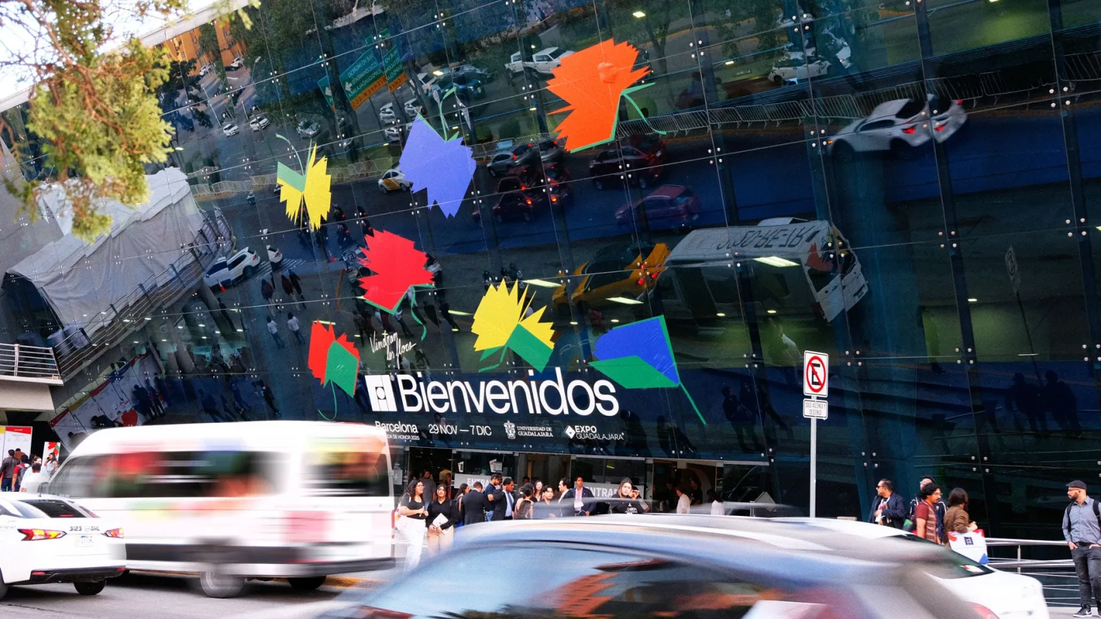 La identidad visual de Barcelona en FIL Guadalajara recibe premio en ADC Awards 2026