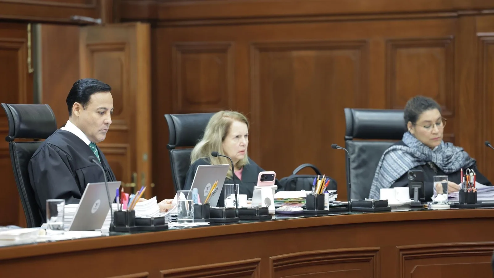 La Suprema Corte modifica leyes estatales para garantizar la identidad y privacidad en actas de nacimiento