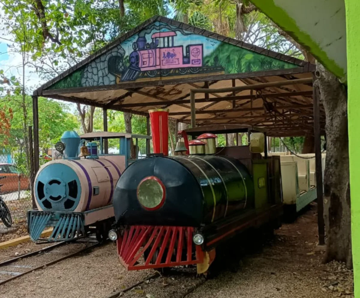 La suspensión del trenecito impacta la afluencia y el comercio en el Zoológico del Centenario