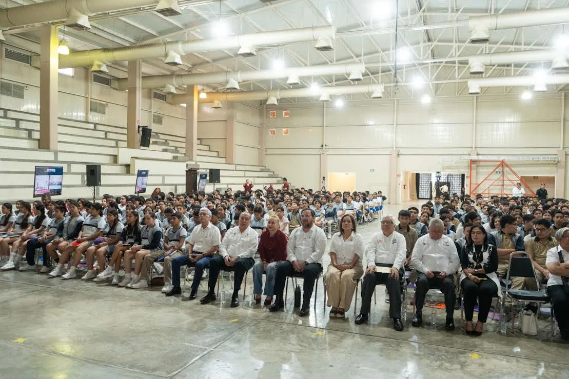 La UAT impulsa el interés histórico en jóvenes a través de clases masivas en Tamaulipas