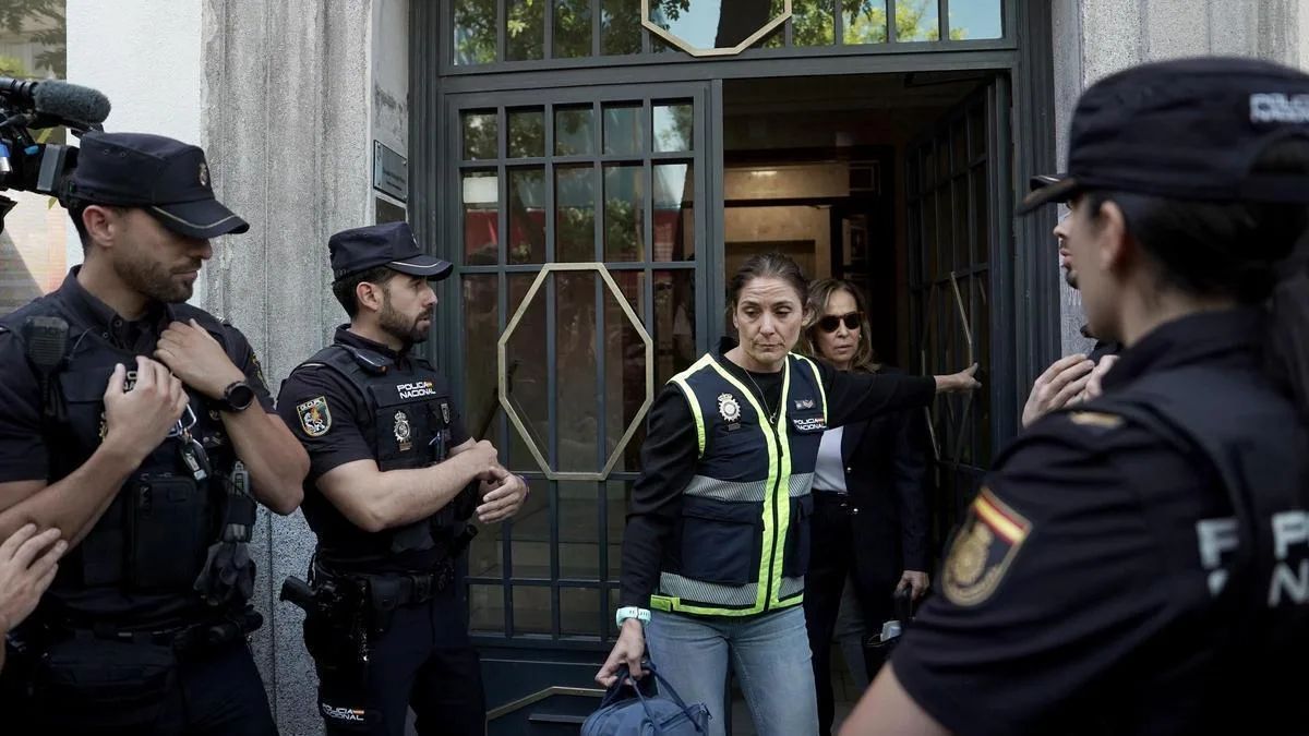 La UDEF detalla comunicaciones que vinculan a Zapatero con una presunta trama de corrupción