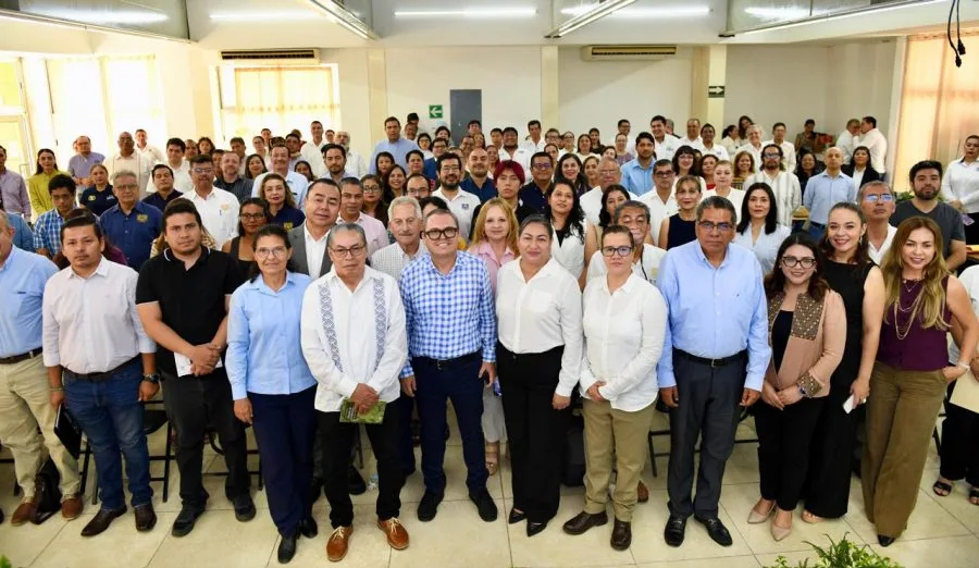 La UNACH reconoce a 90 investigadores del Sistema Estatal por su contribución científica