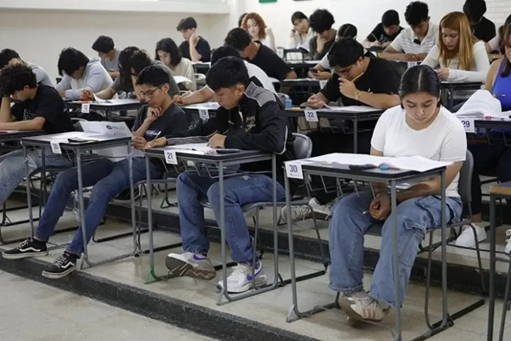 La Universidad Veracruzana recibirá casi 44 mil aspirantes y aumentará su admisión en 2026
