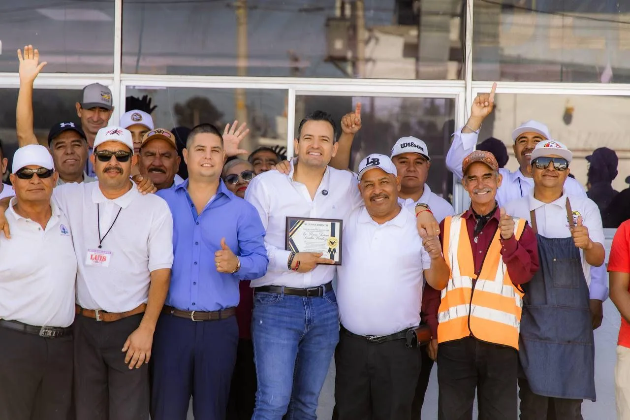Marco Bonilla impulsa la mejora de infraestructura para vendedores de burritos en Villa Ahumada