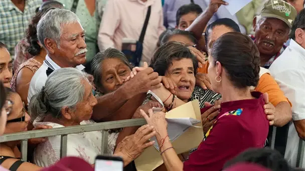 México abre registro para la credencial de Servicio Universal de Salud que iniciará en 2027