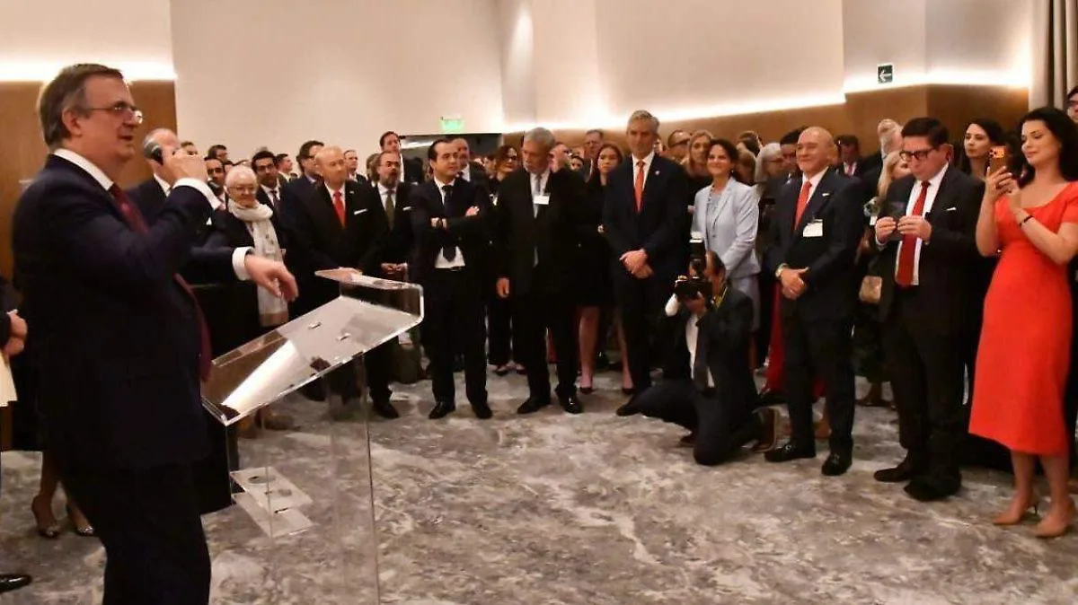 México recibe a delegación de EU para iniciar la revisión del T-MEC