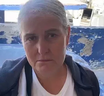 Mujer de Tijuana busca apoyo para cirugía de columna en Guadalajara
