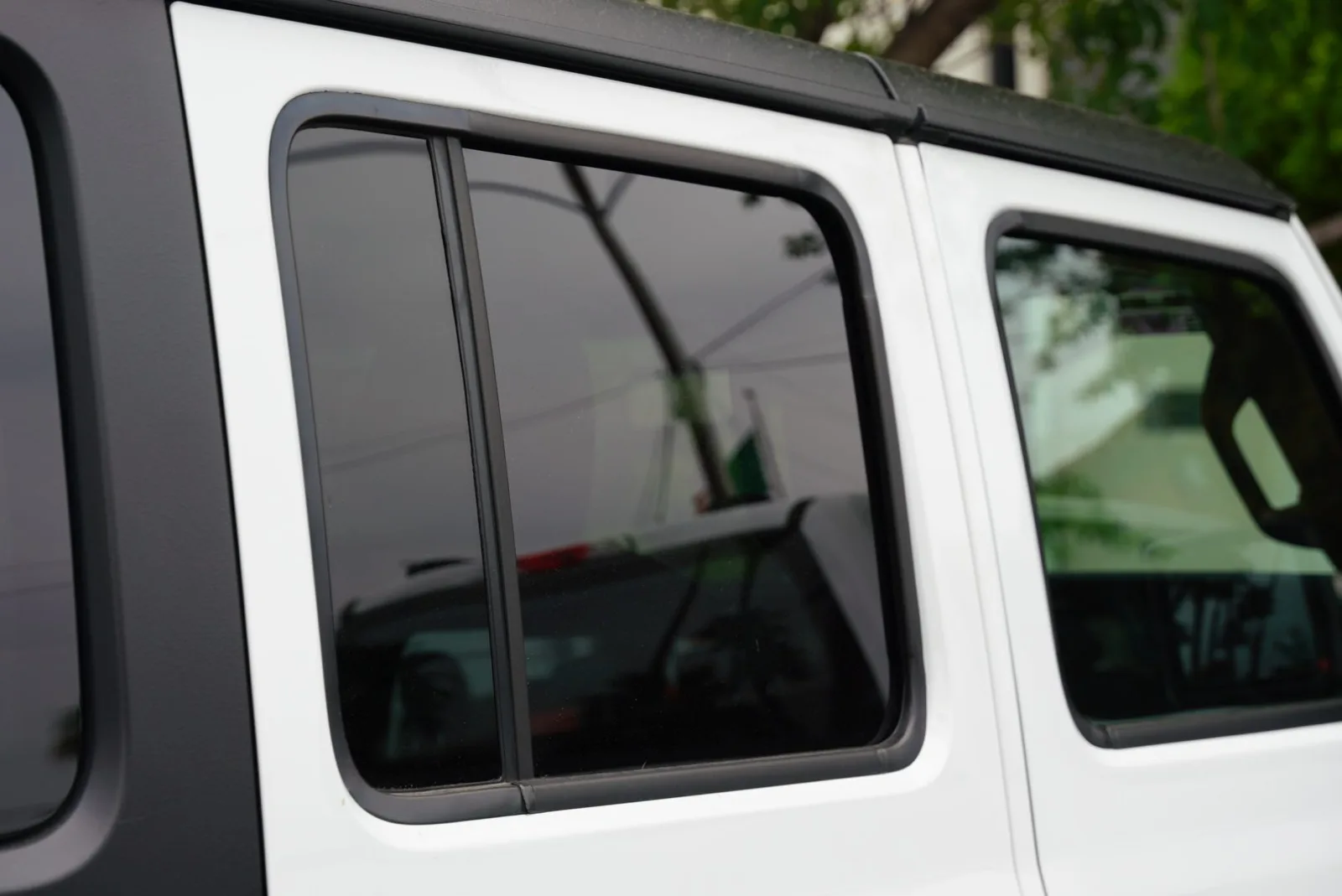 Nuevo Laredo intensifica controles por vidrios polarizados y parabrisas en mal estado