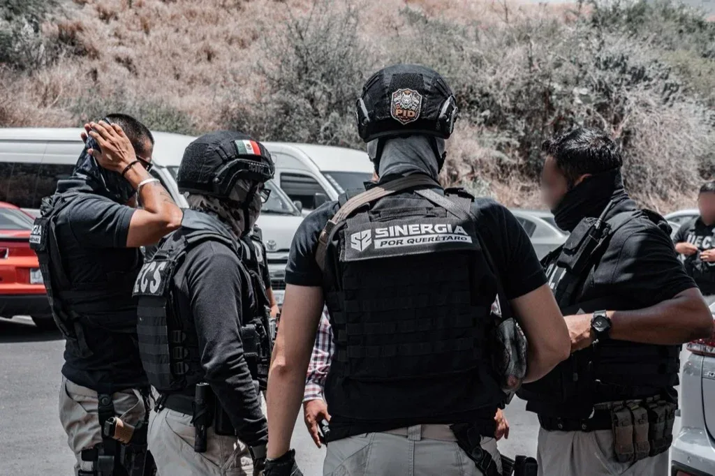 Operativo en Querétaro concluye con cuatro detenidos y aseguramiento de evidencia clave