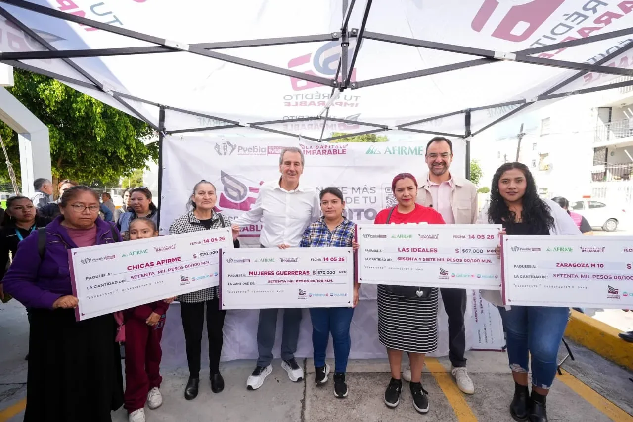 Pepe Chedraui entrega créditos a emprendedores para fortalecer la economía local