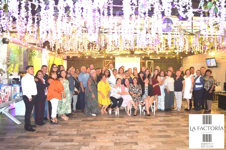 Personal docente de la Secundaria 20 celebró su día con reconocimiento y actividades especiales