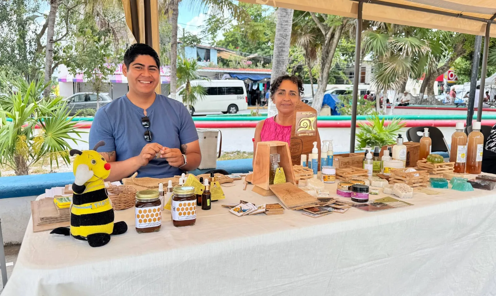 Productores locales y emprendedores dinamizan la economía de Puerto Morelos