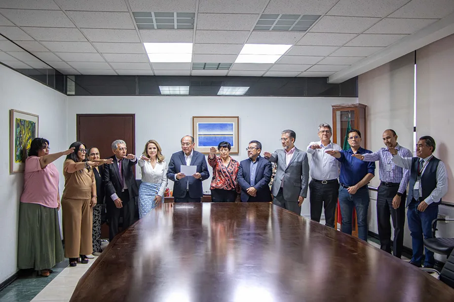 Puebla crea comité para supervisar concesiones y mejorar el transporte público