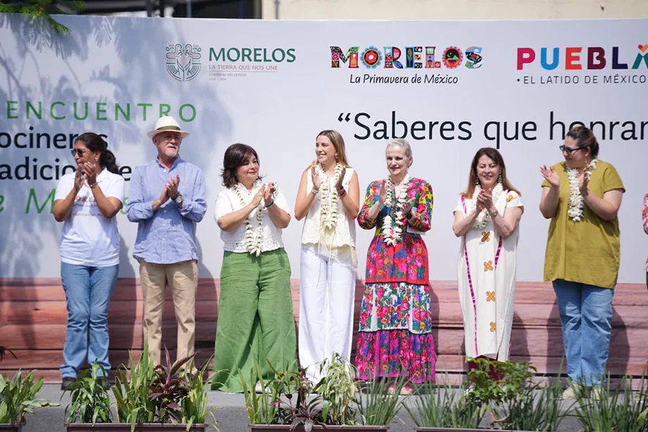 Puebla fortalece vínculos culturales y turísticos en encuentro gastronómico en Morelos